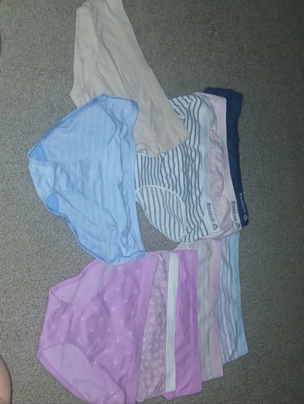 Girl L panties Lot